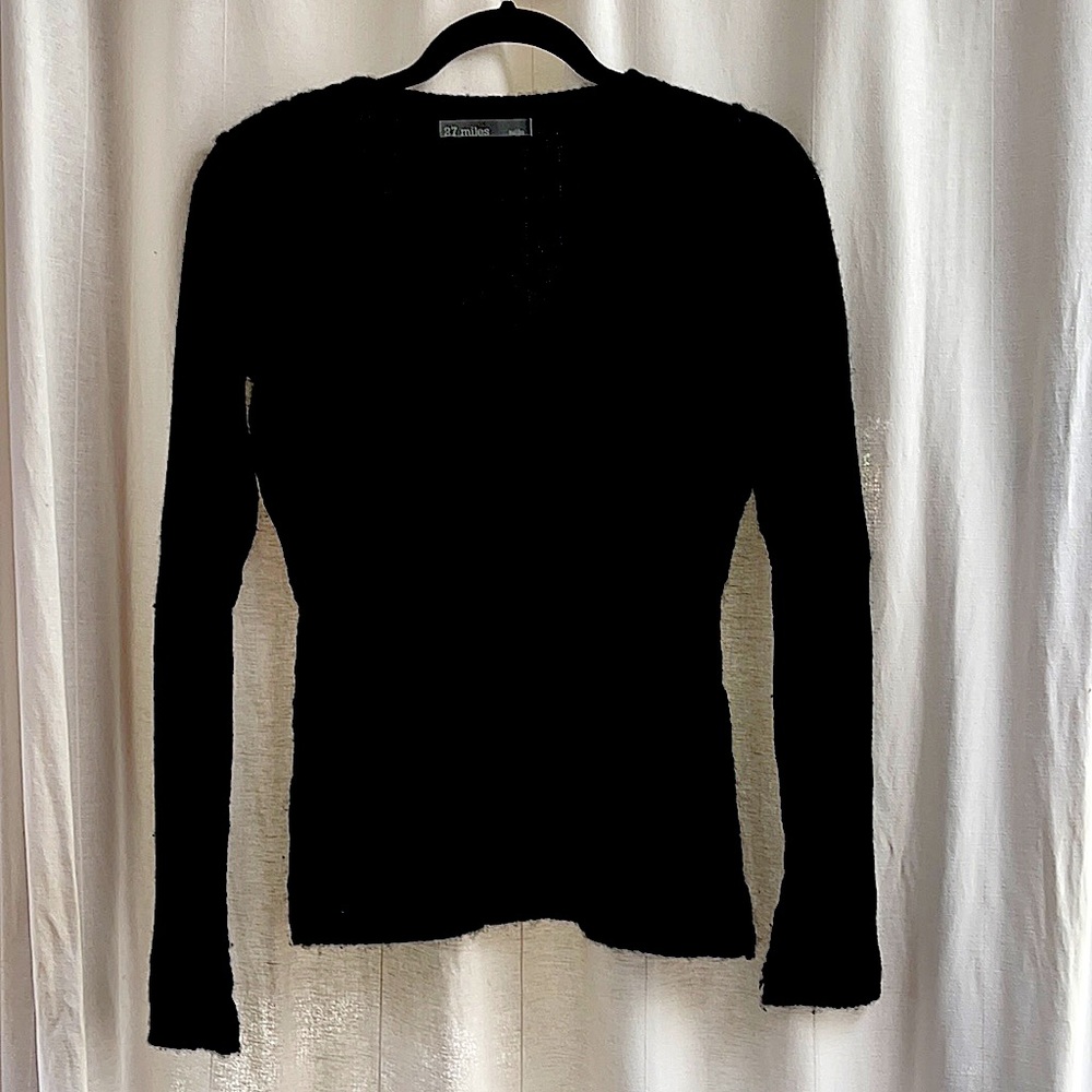 27 Miles Deep V-Neck Ribbed Cashmere Sweater